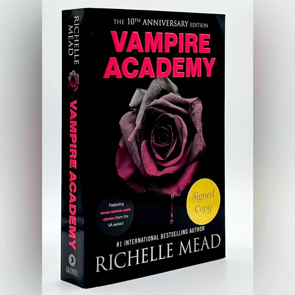NEW Signed 10th Anniversary Edition of Vampire Academy by Richelle Mead
